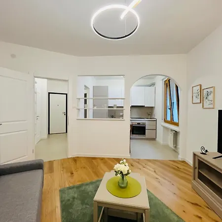 Cristal Apartment *